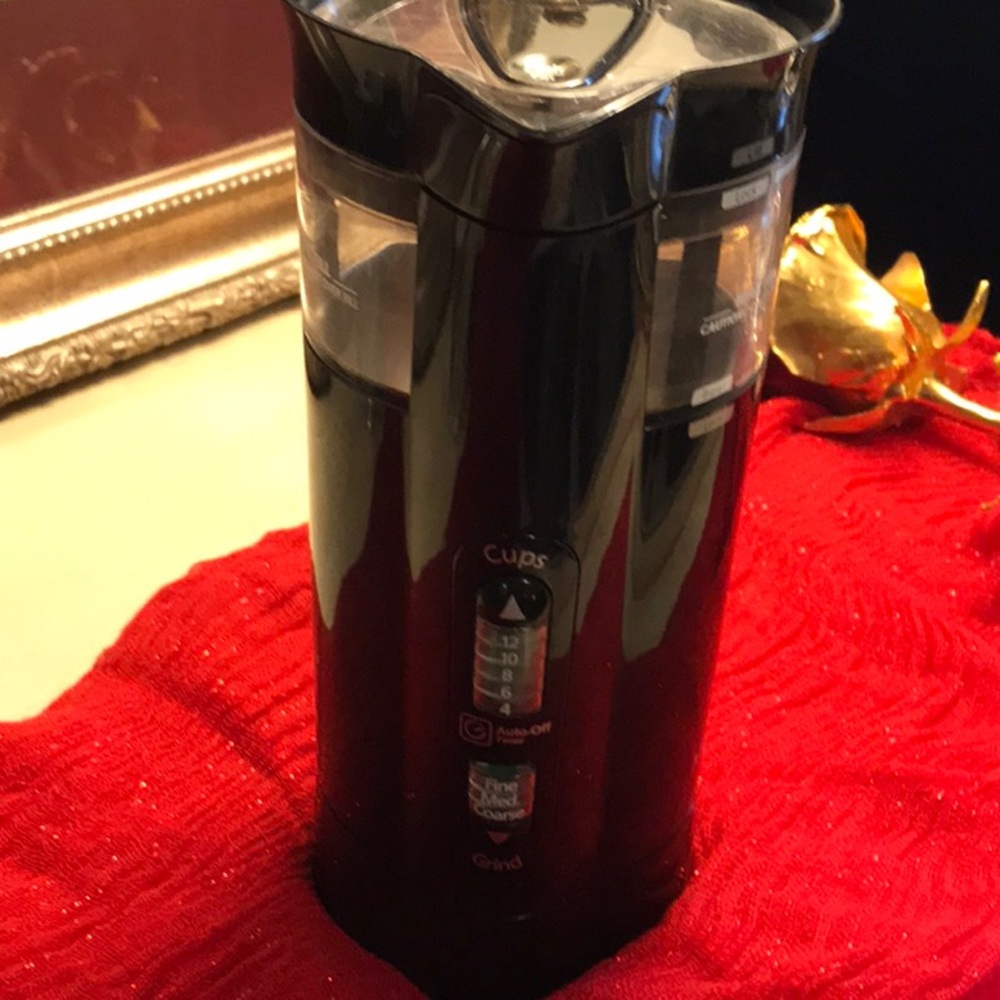 If you like to grind your own cup of coffee , then this is for you! - Picture 4 of 7